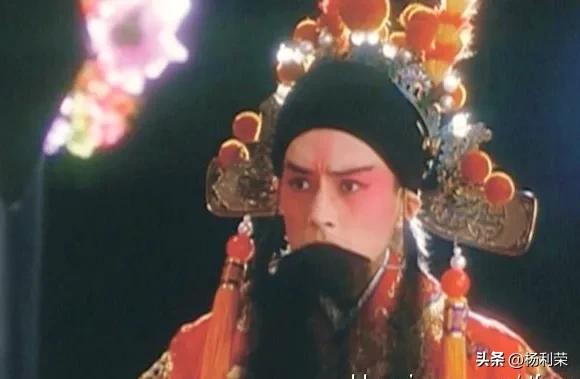 纵有疾风起人生不言弃靳东同款,纵有疾风起靳东的感触