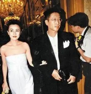 何超琼许晋亨门当户对,陈百强与何超琼门当户对