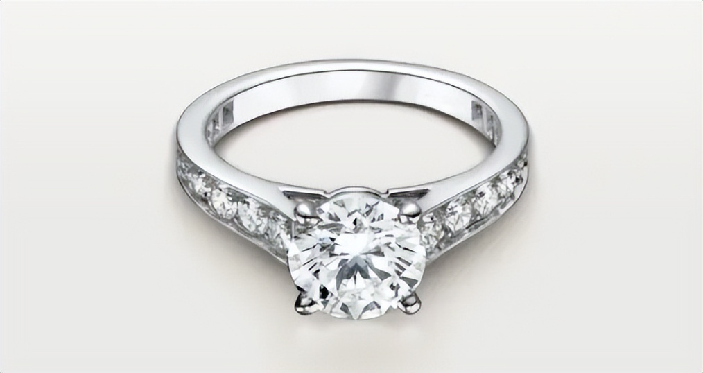 全网女生都爱的玫瑰花戒指,卡地亚钻戒款式