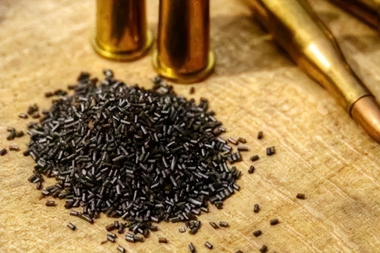 中世纪欧洲封建主为何不使用*药火***器武**?