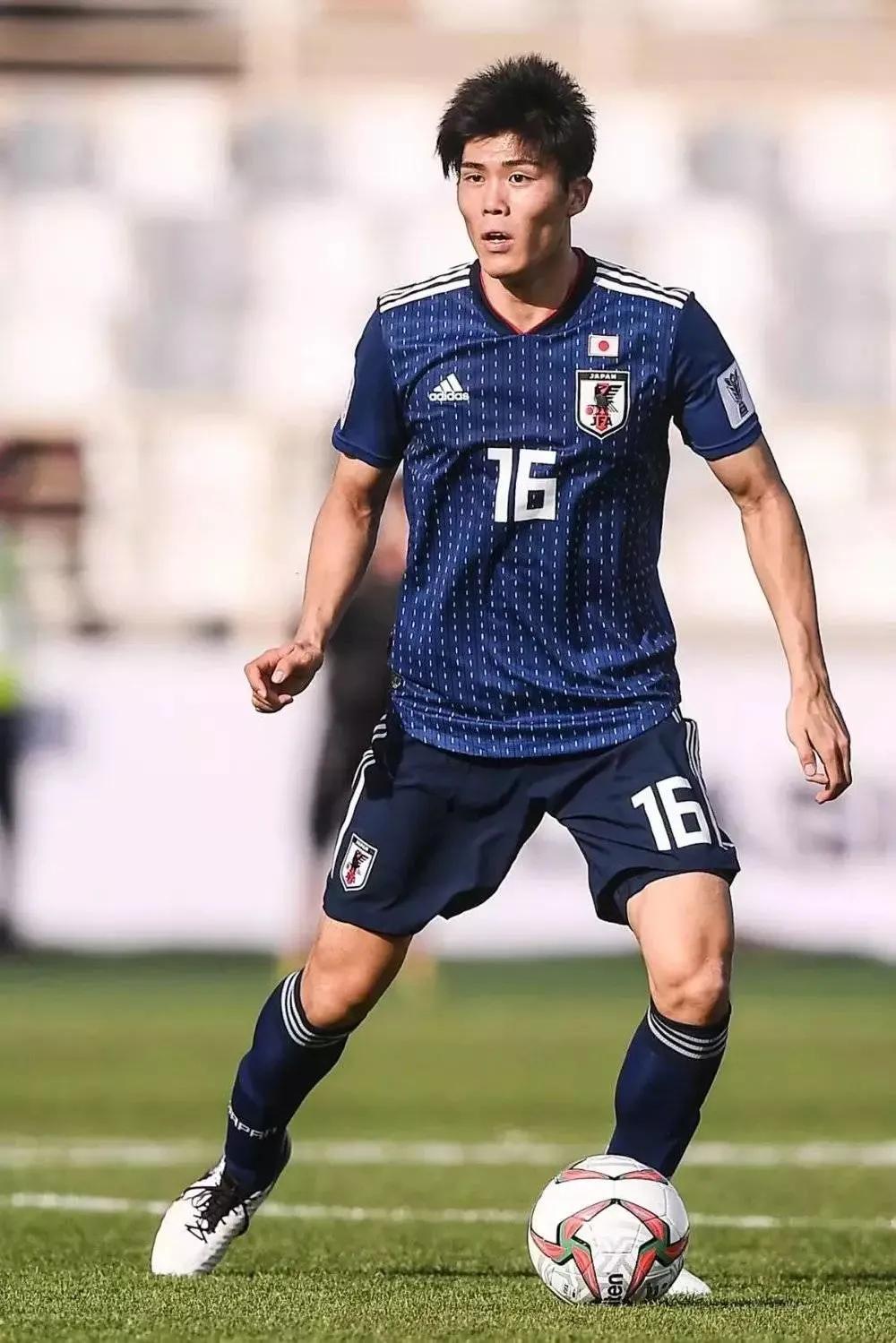 欧洲人评论亚洲体坛历史第一人,欧洲媒体评论足球十大巨星