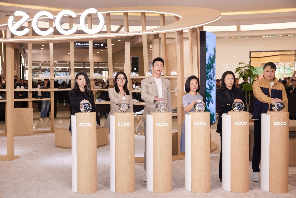 ecco黄景瑜写真,ecco京东黄景瑜