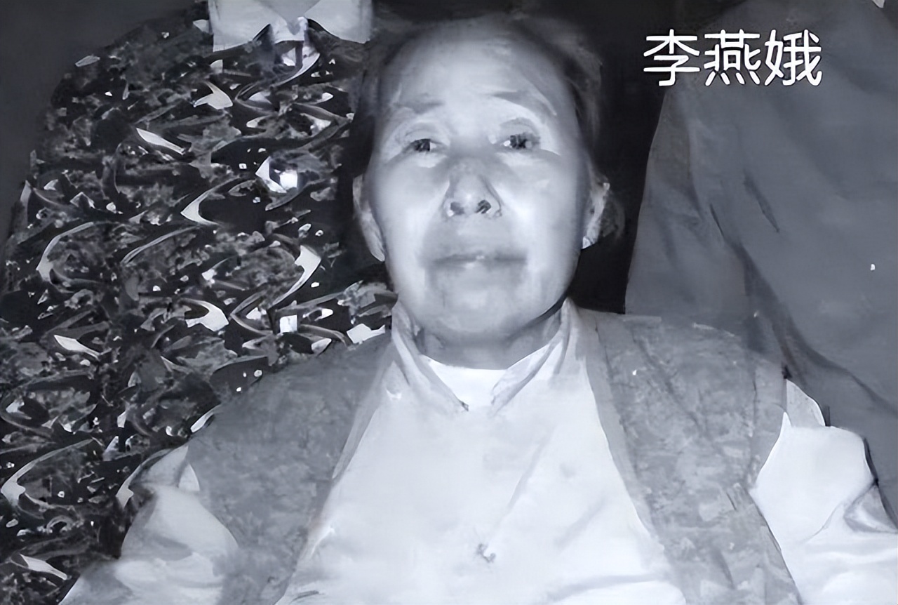 宋庆龄逝世前最后一张照片：无儿无女，保姆担起她的所有后事