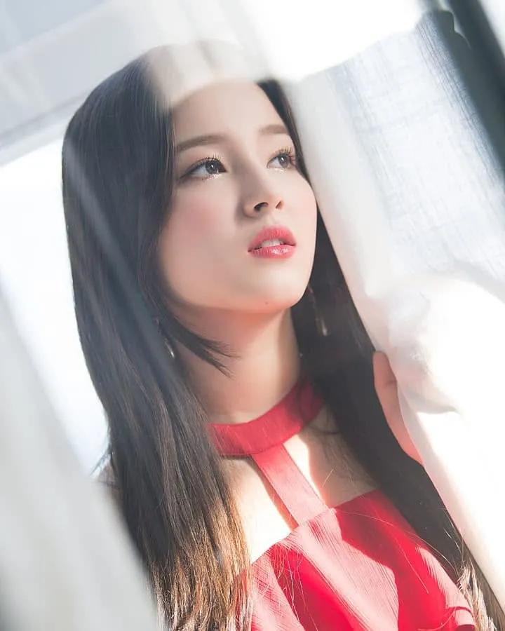 韩国爱豆被偷拍,韩国爱豆被曝出入非法娱乐场所