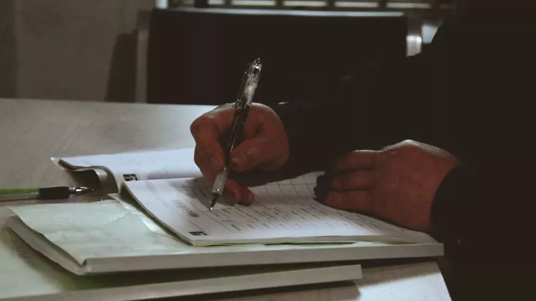 凌晨四点的心酸无人能懂,凌晨四点半的青岛