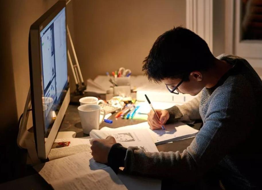 初中女生被侵害案上诉有用吗,17岁女生被家教侵害判决书