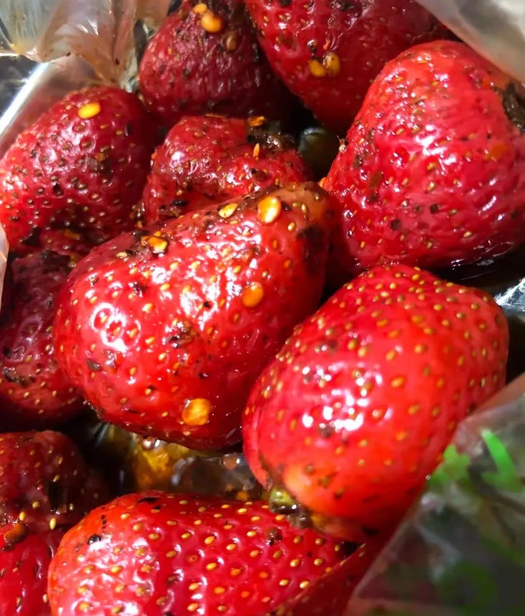 未来昆明最具影响力的美食街,昆明七彩云南附近美食街