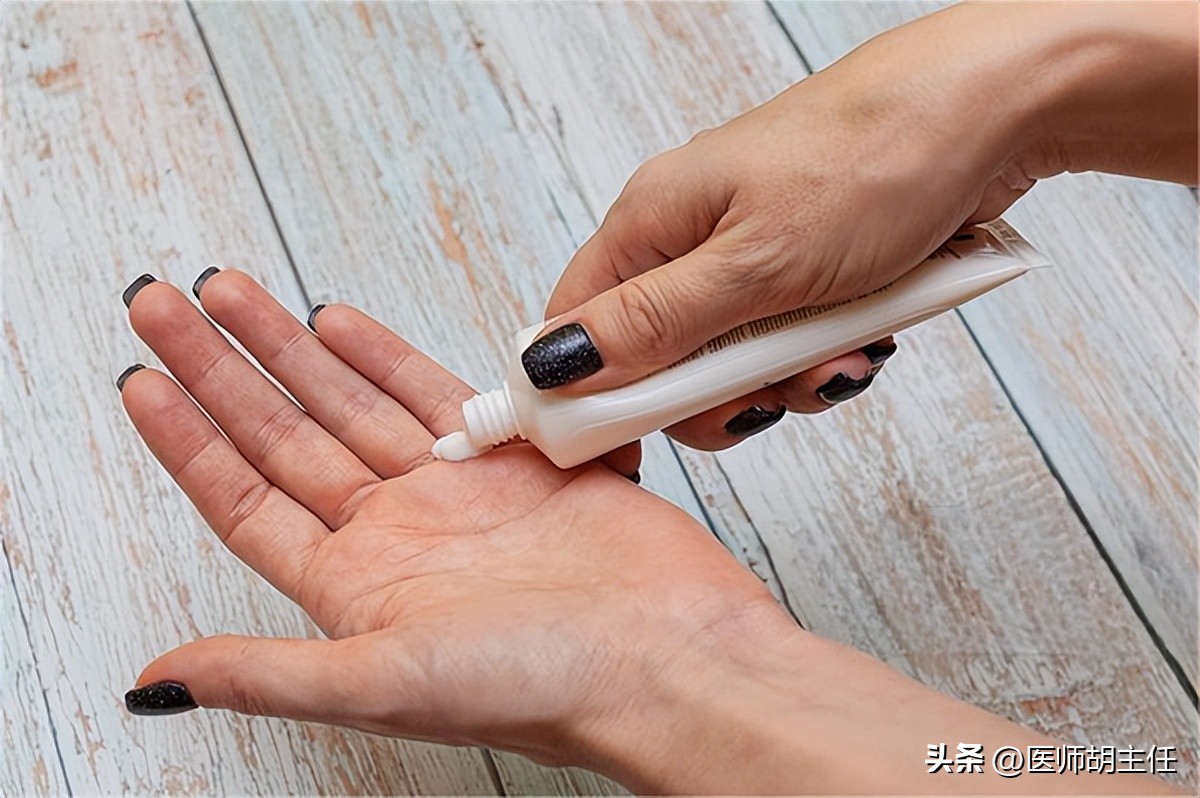 皮肤病带状疱疹用什么药好得快,带状疱疹最佳治疗方法