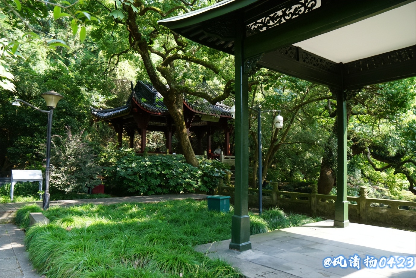 西湖有山名曰孤山(22——288)