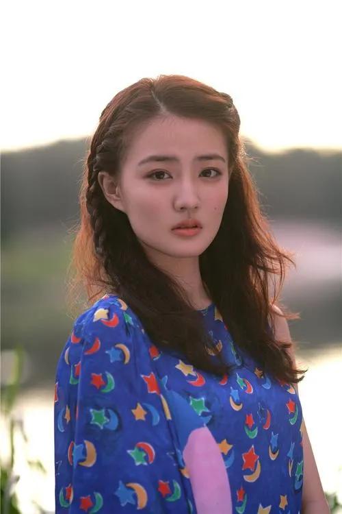 最具美人脸的十位女星,蒜头鼻小眼睛方脸却很漂亮的女星