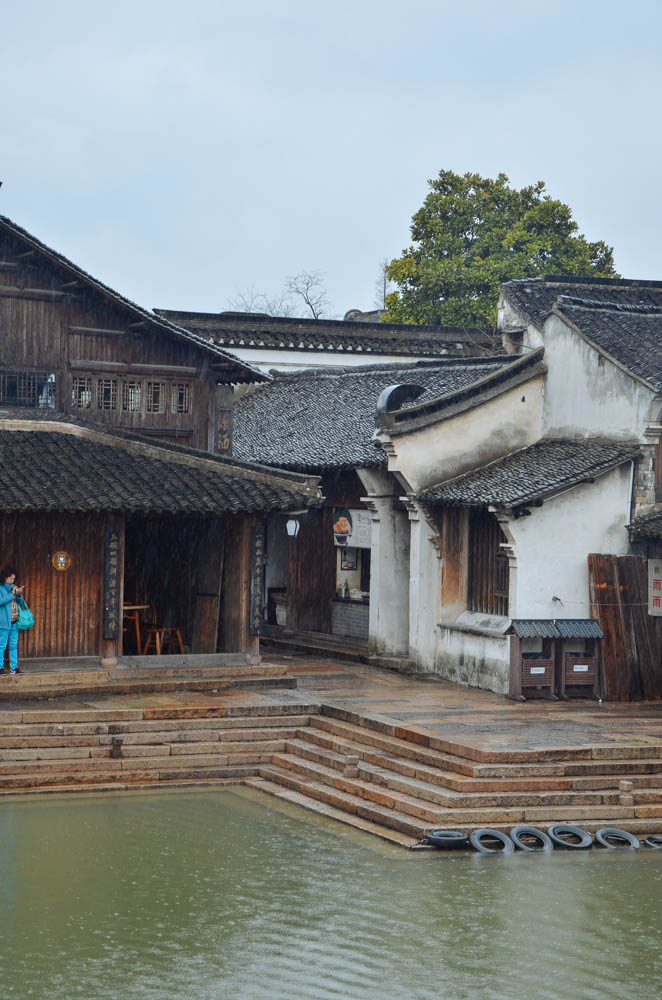 阴雨连绵不出门,乌镇阴雨绵绵