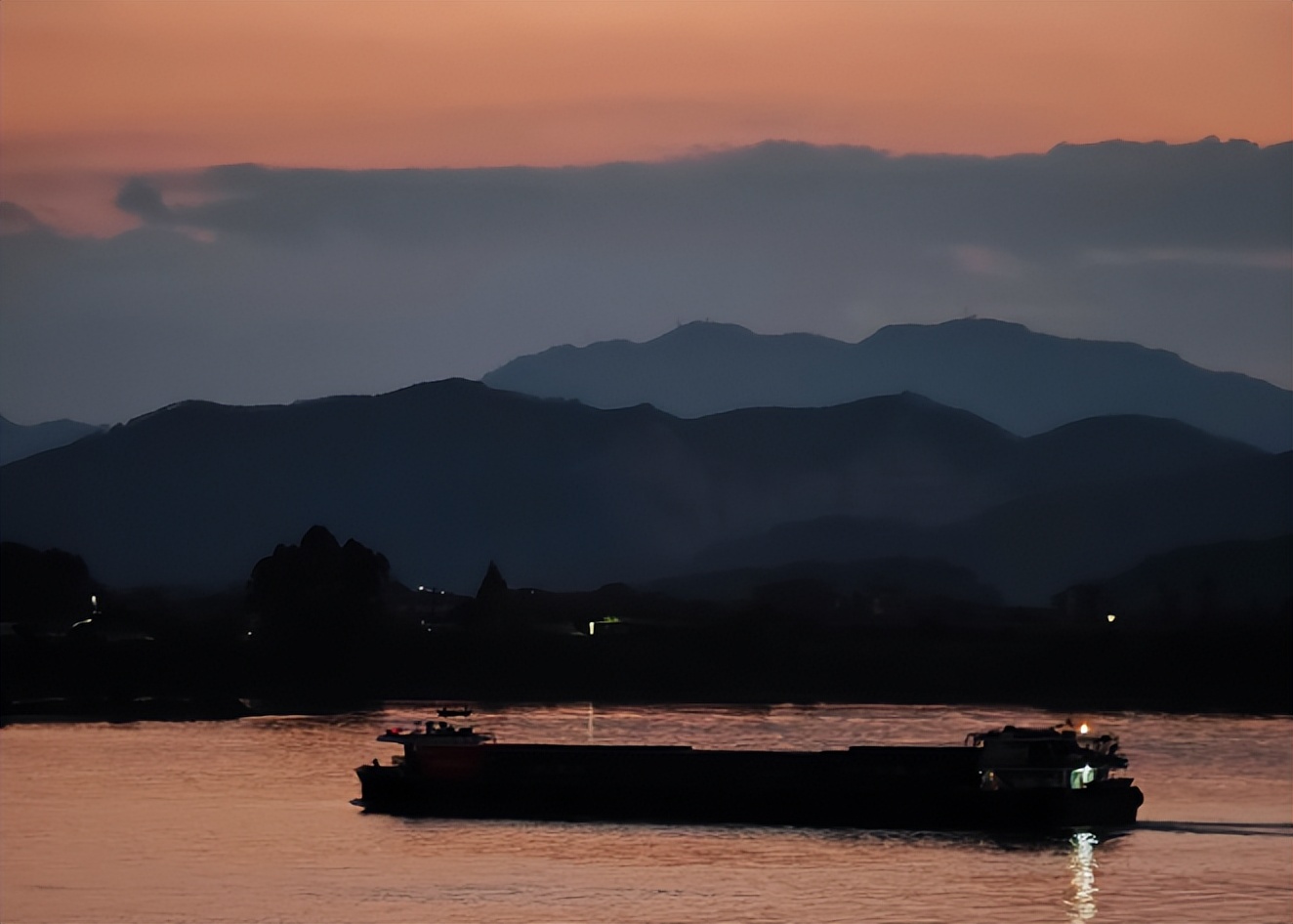 小米13ultra专业测评,全面解析小米13ultra