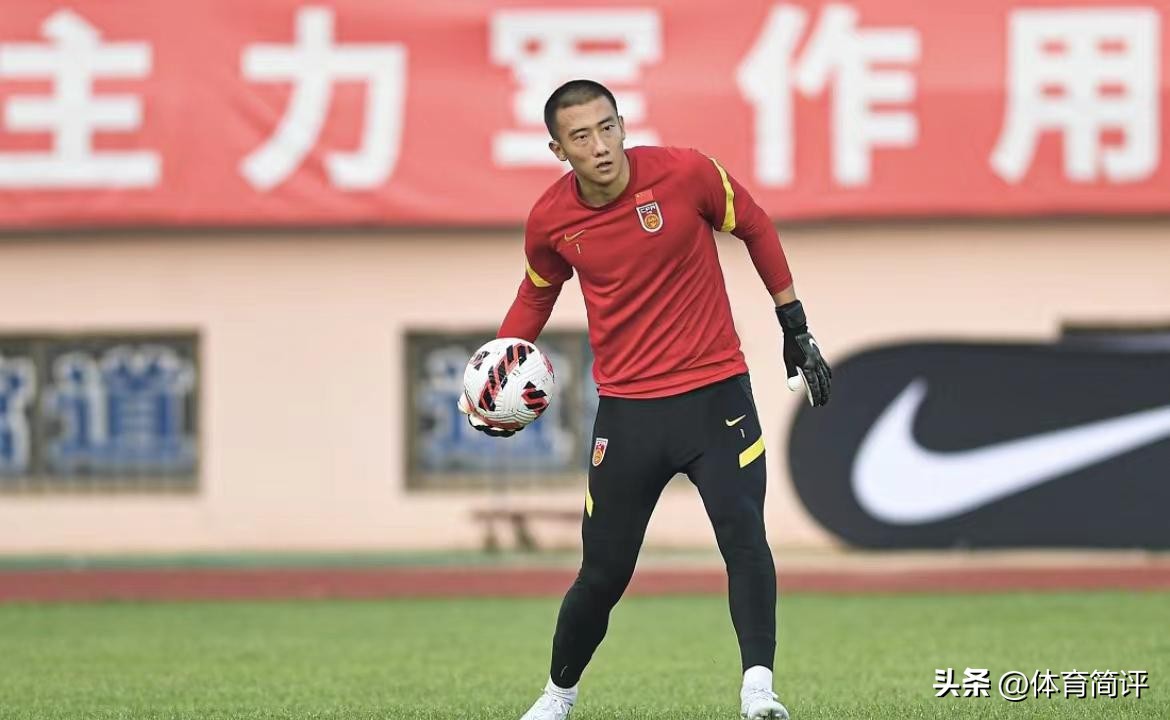 东亚杯男足中国对日本视频直播,央视5直播亚洲男足比赛时间表