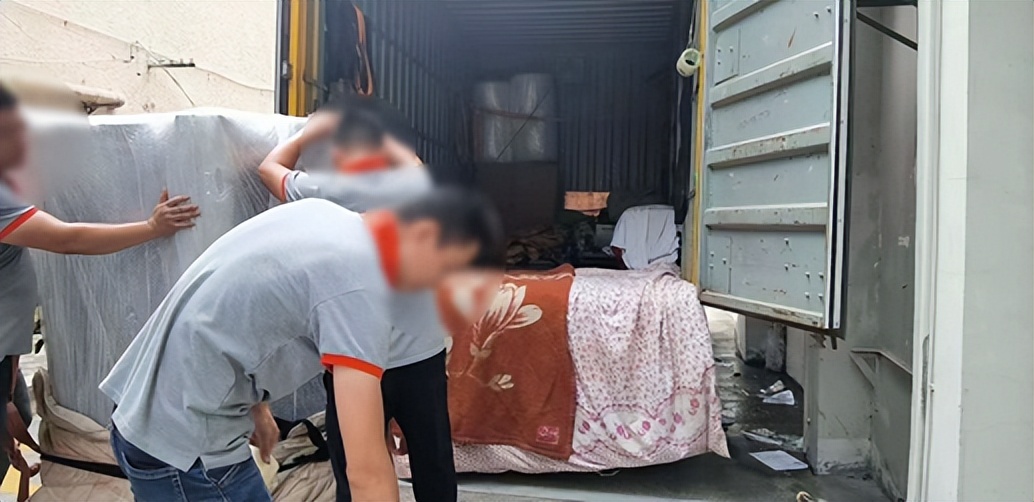 全国的搬家公司，有多少在持证抢劫？