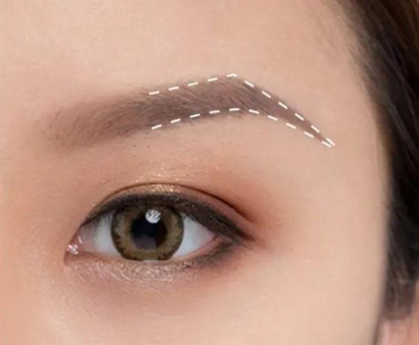 方脸怎么样才能变好看,为什么方脸年纪大了反而变好看了