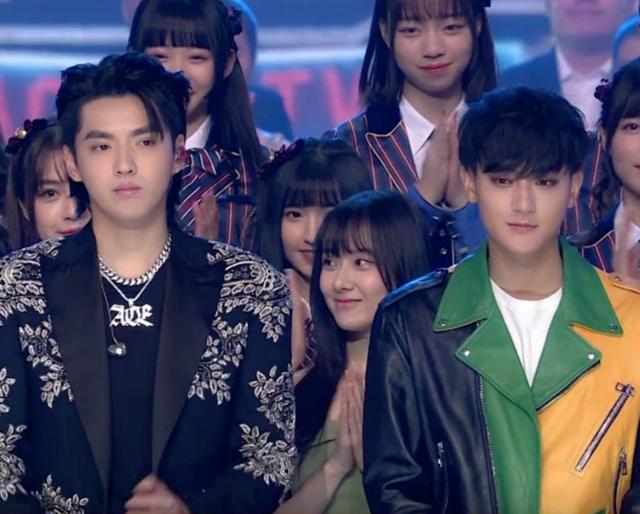 黄子韬不愧是内娱第一勇士,圈内扒爷爆料黄子韬