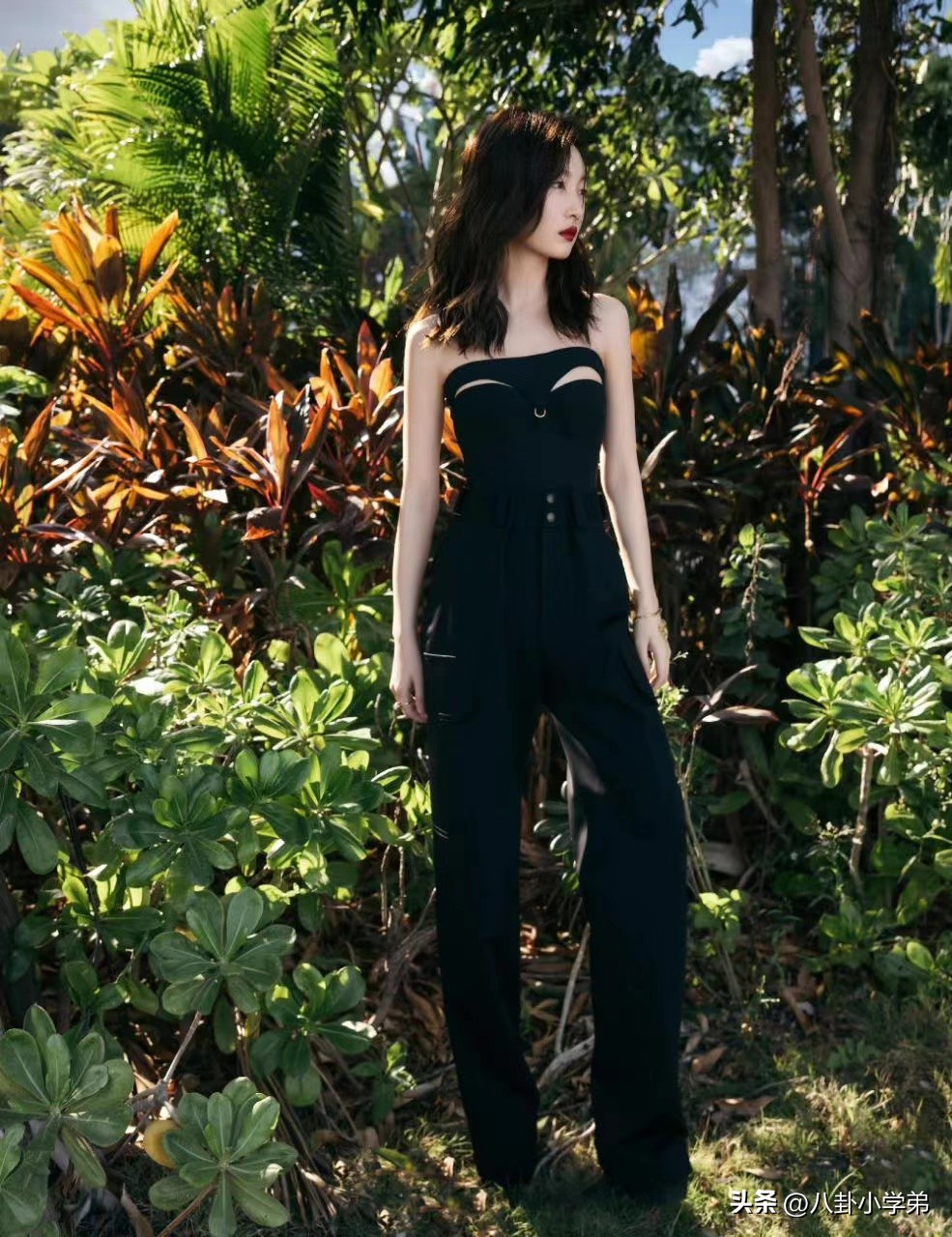 周冬雨如何化解尴尬,有一种尴尬叫周冬雨