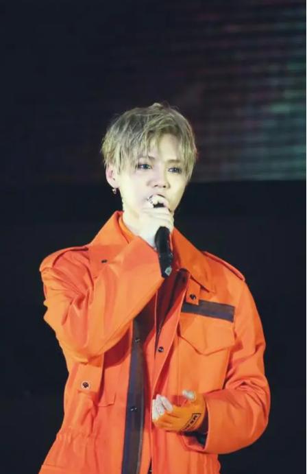 归国四子鹿晗关晓彤,鹿晗带关晓彤录五哈是哪一期