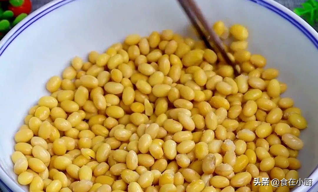 怀孕初期补黄体酮的食物有哪些,富含雌激素和黄体酮的食物有哪些