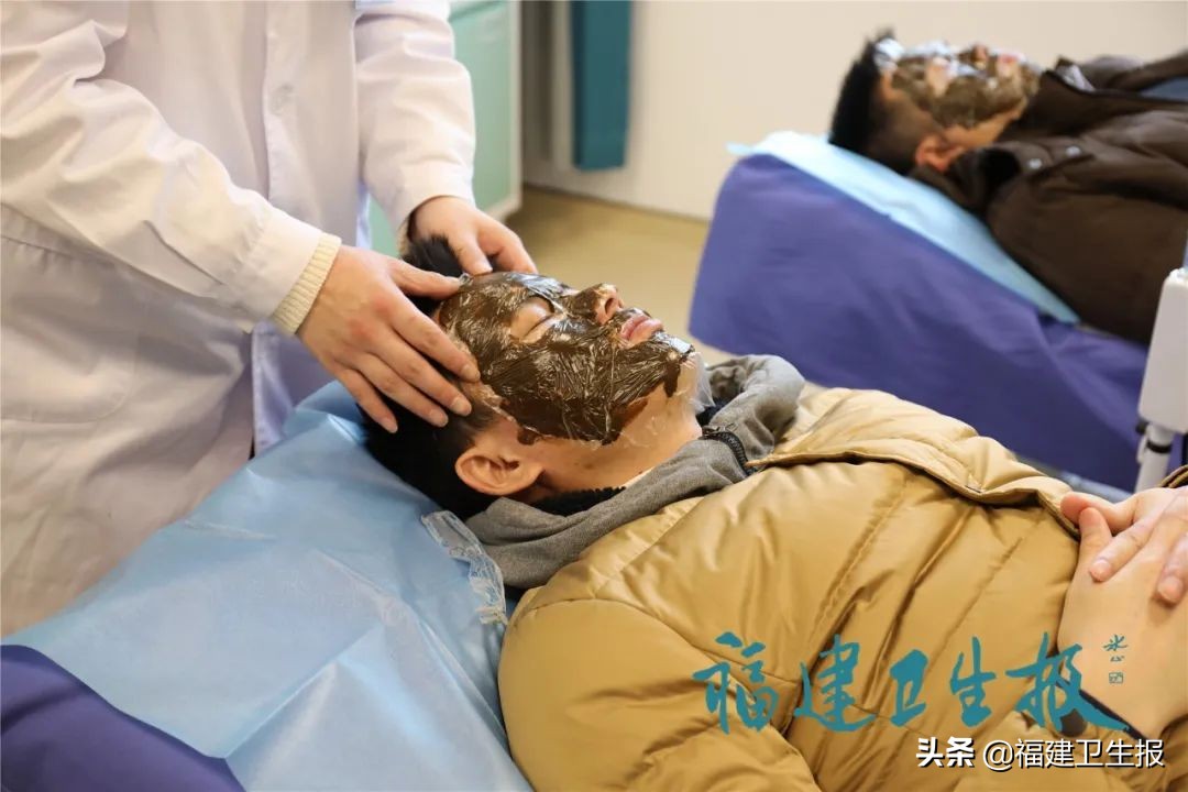 福州市第二医院奥体院区揭牌开诊,医院开诊探院