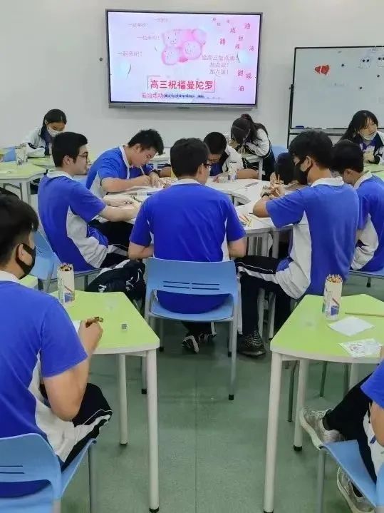 华侨城高级中学深圳一模,华侨城高级中学高优率