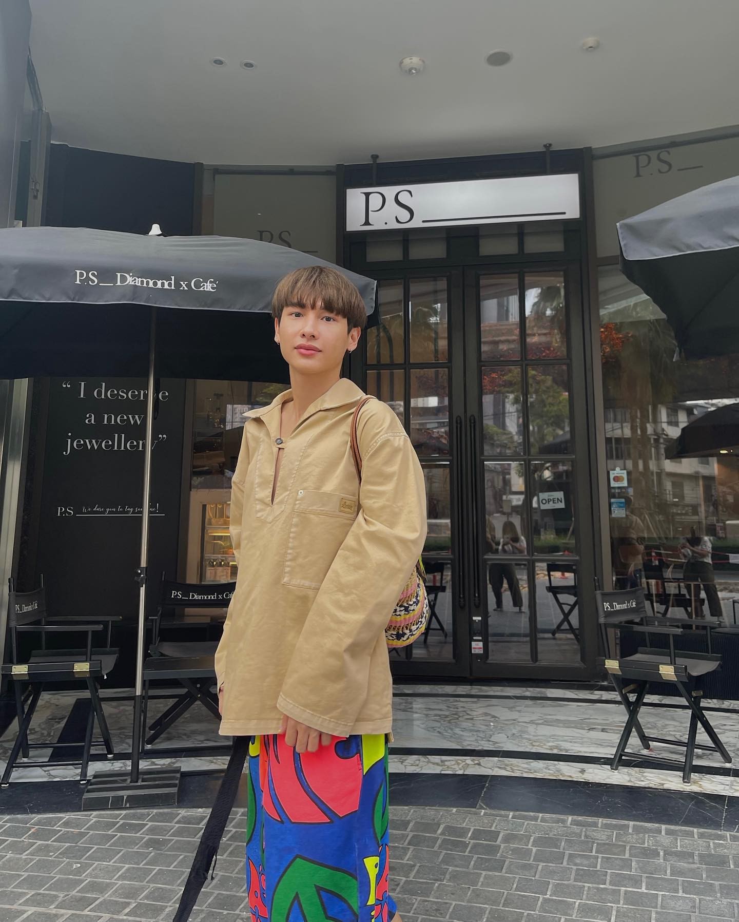 gun鍦ㄦ嘲鍥界敺鏄熼噷闈㈢殑榄呭姏,娉板浗鐢锋槦gun璧勬枡