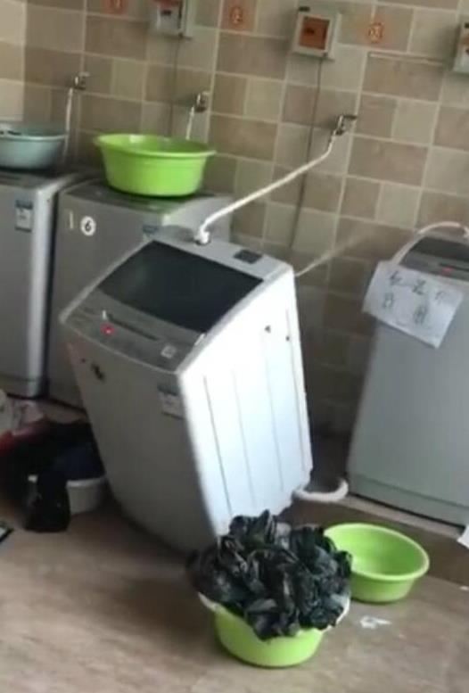 洗衣机移位震动解决方法,为什么洗衣机转动的时候有异响