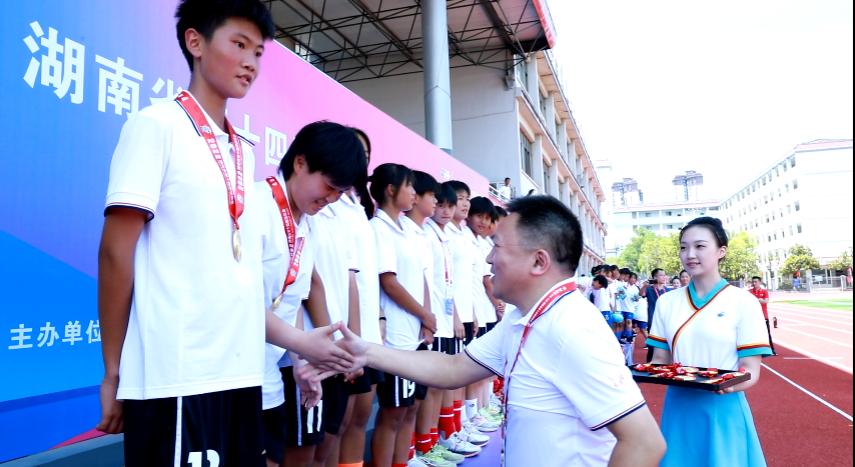 湘战u6冠军,女足6-0获胜