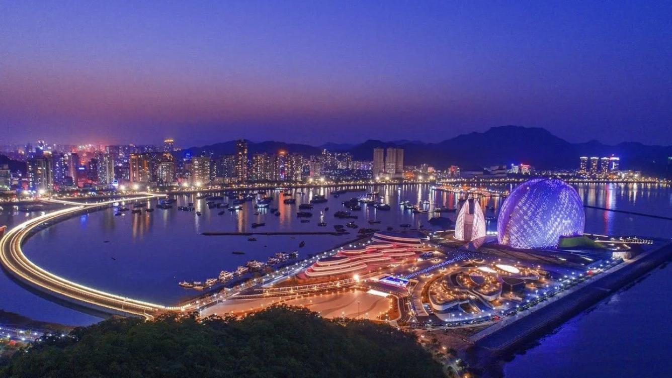 广东珠海:百岛之市、浪漫之城,有着房价气质和不匹配的工资