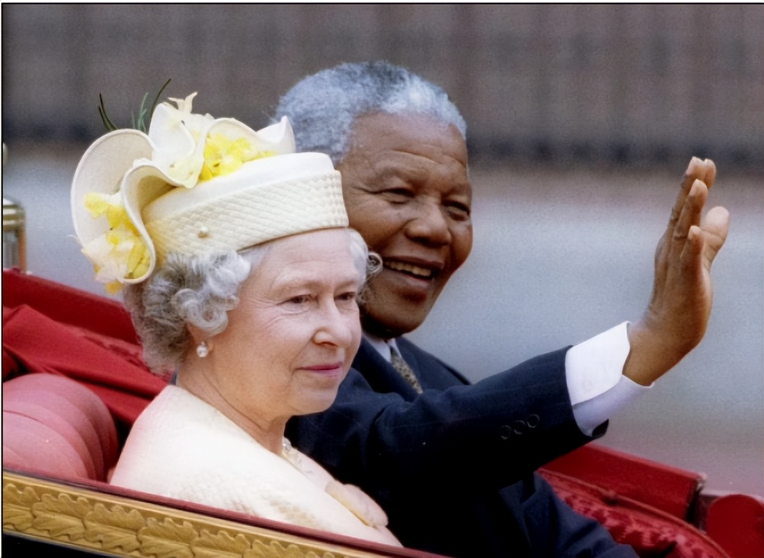 登基70周年！每年一张照片带你回顾女王的传奇人生