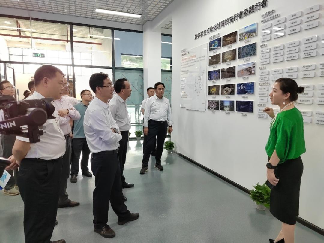 UINO优锘科技森学院，打造数字孪生产业学院示范标杆