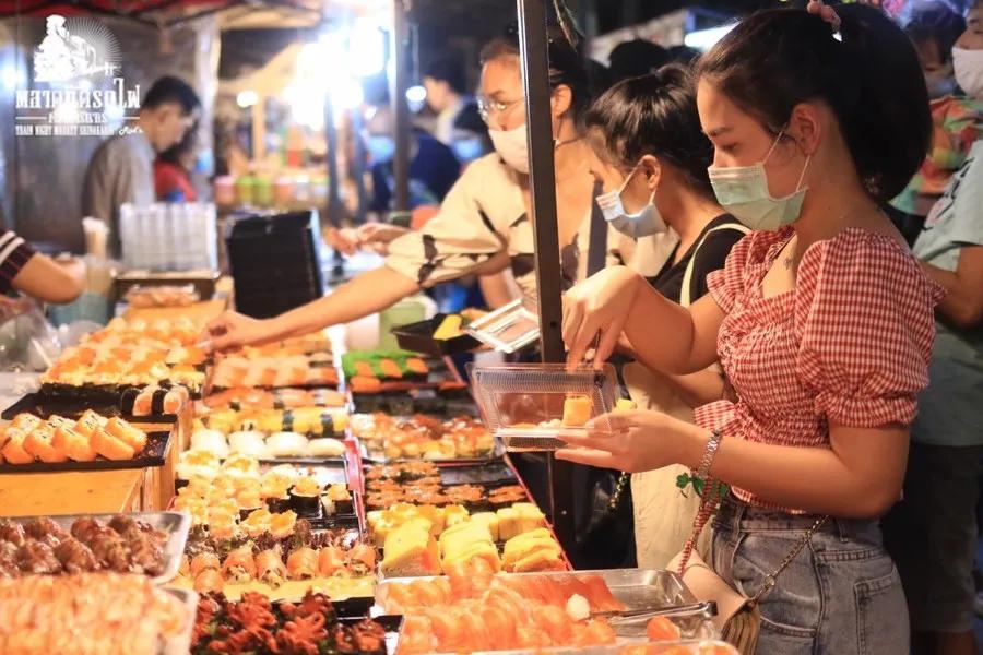 泰国曼谷二手市场价格,曼谷超大二手市场