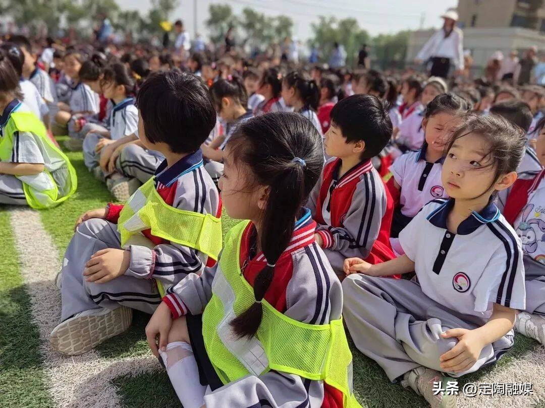 灞变笢瀹氶櫠鍖哄ぉ椹晳鎻撮槦,瀹氶櫠鍖哄ぉ椹晳鎻撮槦