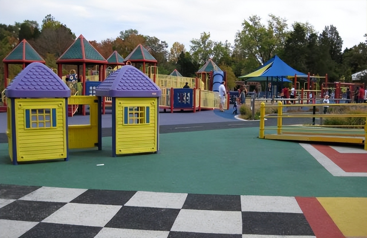 100个创意儿童乐园,把废弃的游乐园搬回家