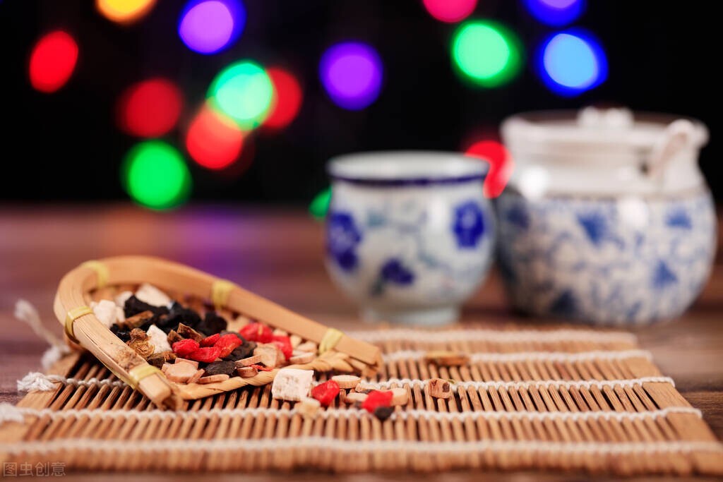 关节僵硬中医怎么治,风湿关节肿胀中医怎么治疗