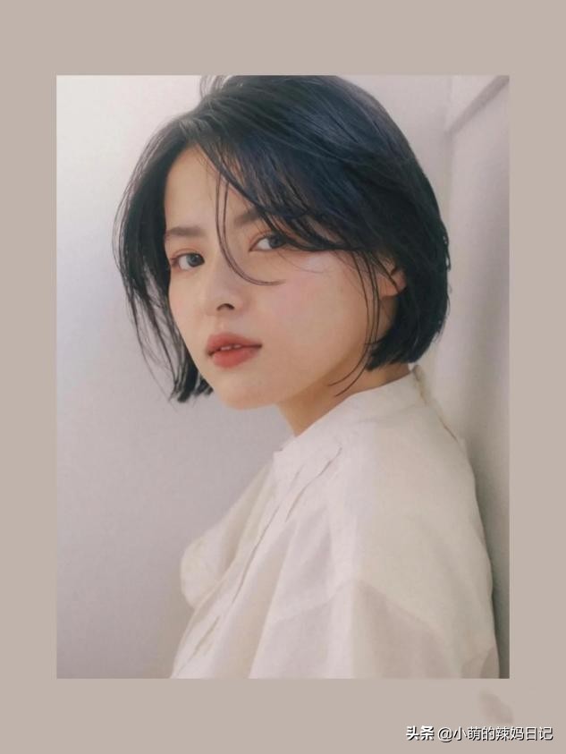 适合头发多的减龄烫发,今年最适合的短头发烫发