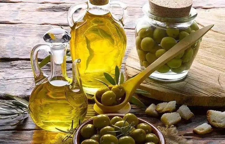 丽江程海之滨：万亩油橄榄装饰了我的梦