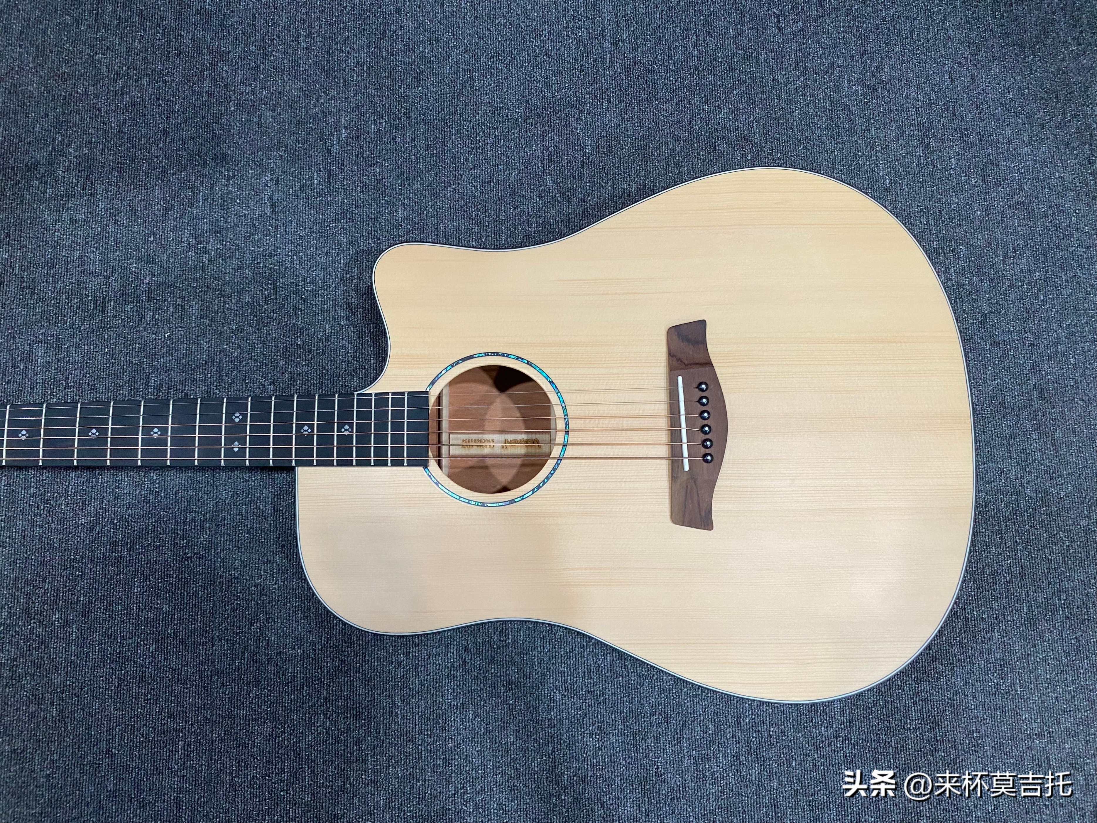 费森clr300吉他怎么样,费森clr300吉他扫弦