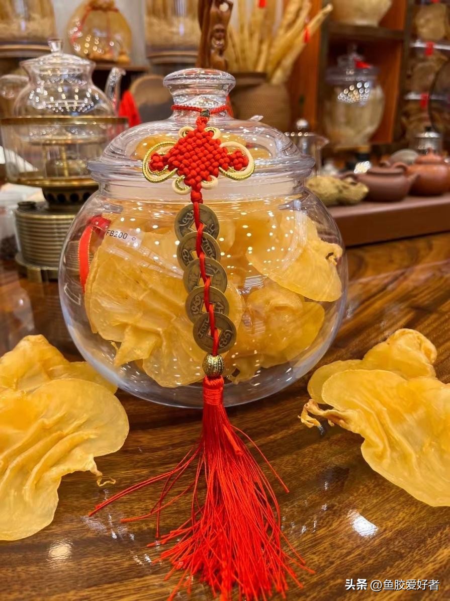 孕期可以吃鱼胶吗？原来孕期吃胶这么讲究，还有这么多好处