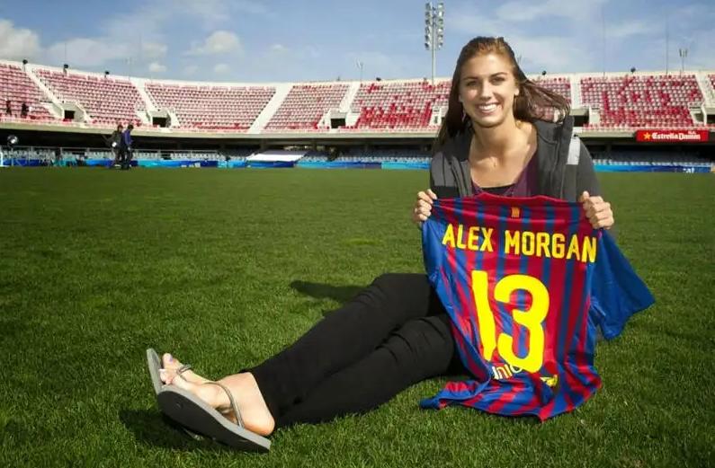 缇庡浗鍋跺儚,缇庡浗鏄庢槦澶у崼鎽╂牴