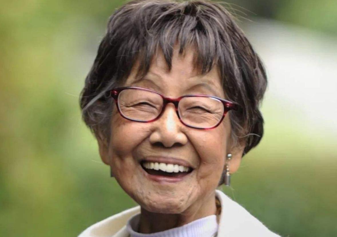 日本107岁老人笹本恒子,107岁日本女摄影师