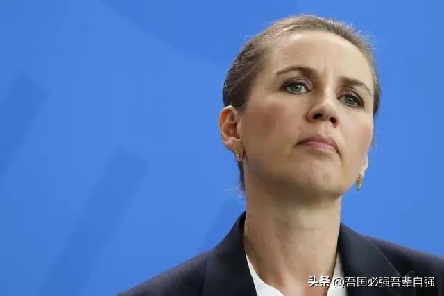 穿裙子的英国男人,穿裙子高跟鞋的男人