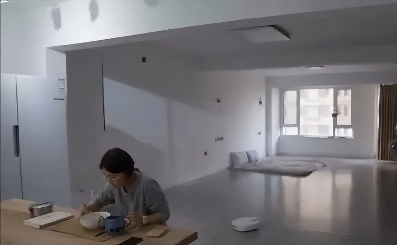 断舍离女孩火上央视抖音号,断舍离的女生抖音