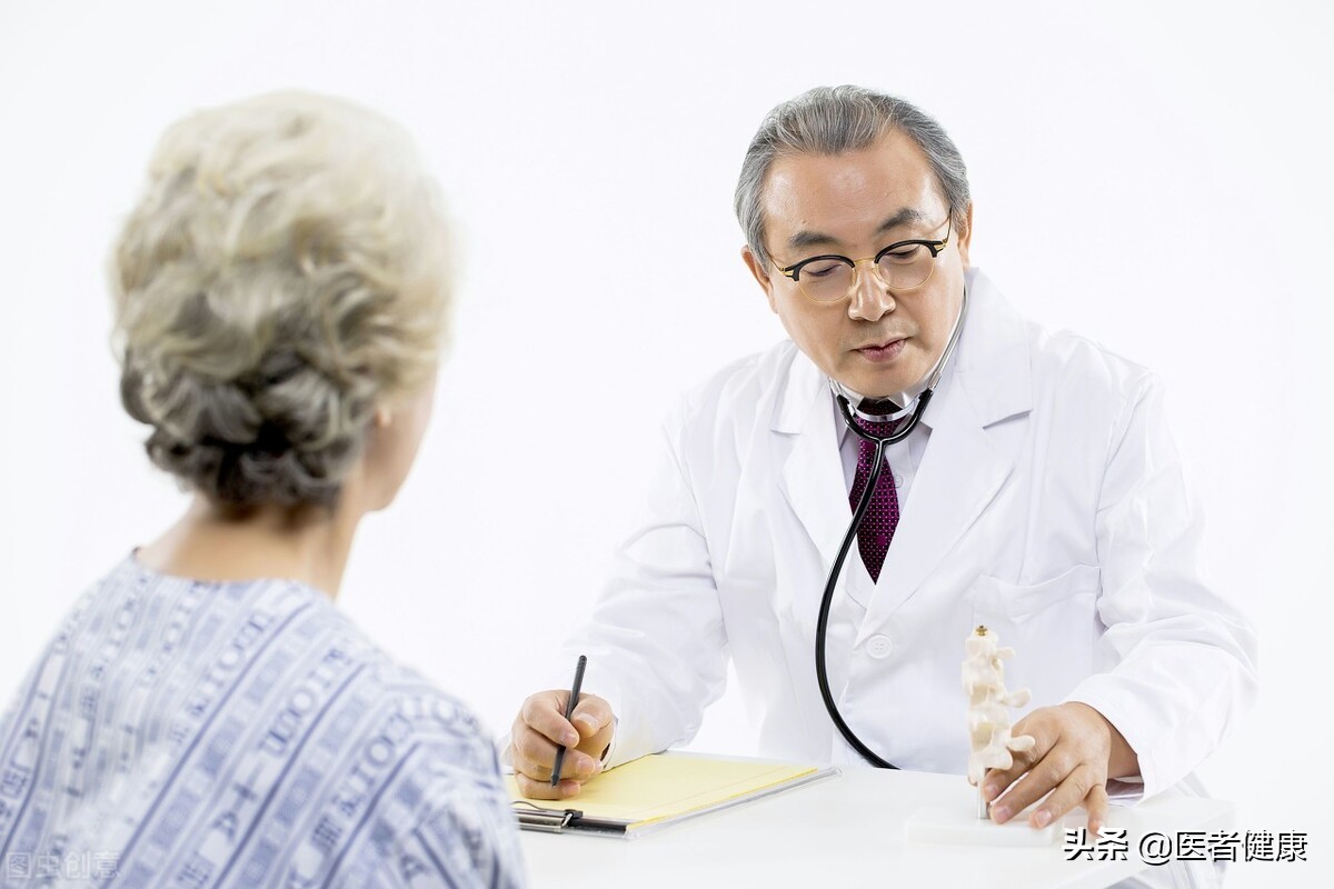 谷丙转氨酶高怎么回事有什么症状,谷丙转氨酶偏高会引起哪些危害