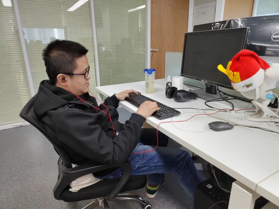 浣犵溂涓殑鍏徃娓告垙,鏈夋剰涔夌殑鍏徃娓告垙