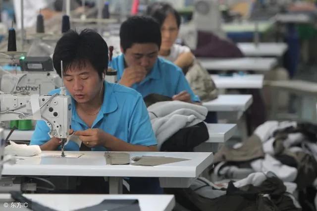现在进厂工资为啥那么低,为什么进厂打工人越来越少