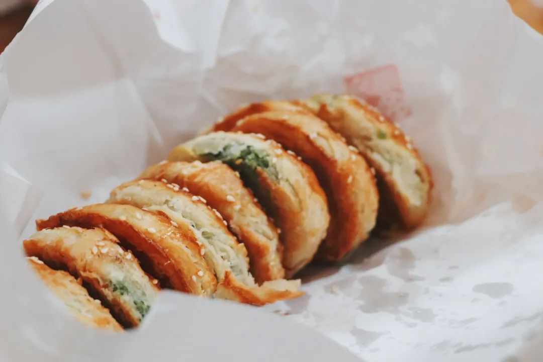 两天一夜嗨吃15顿，这座小城真把人香迷糊了