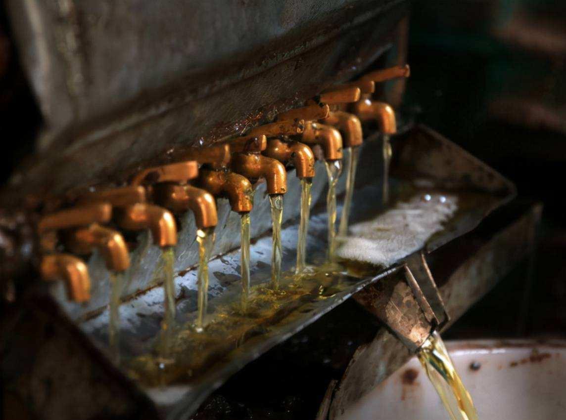 食用大豆油是健康的吗,为什么说大豆油要少吃