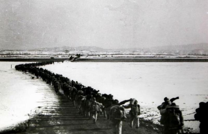 68年毛*东泽**到武汉休息时，接见曾思玉：听说你家里有个“穆桂英”