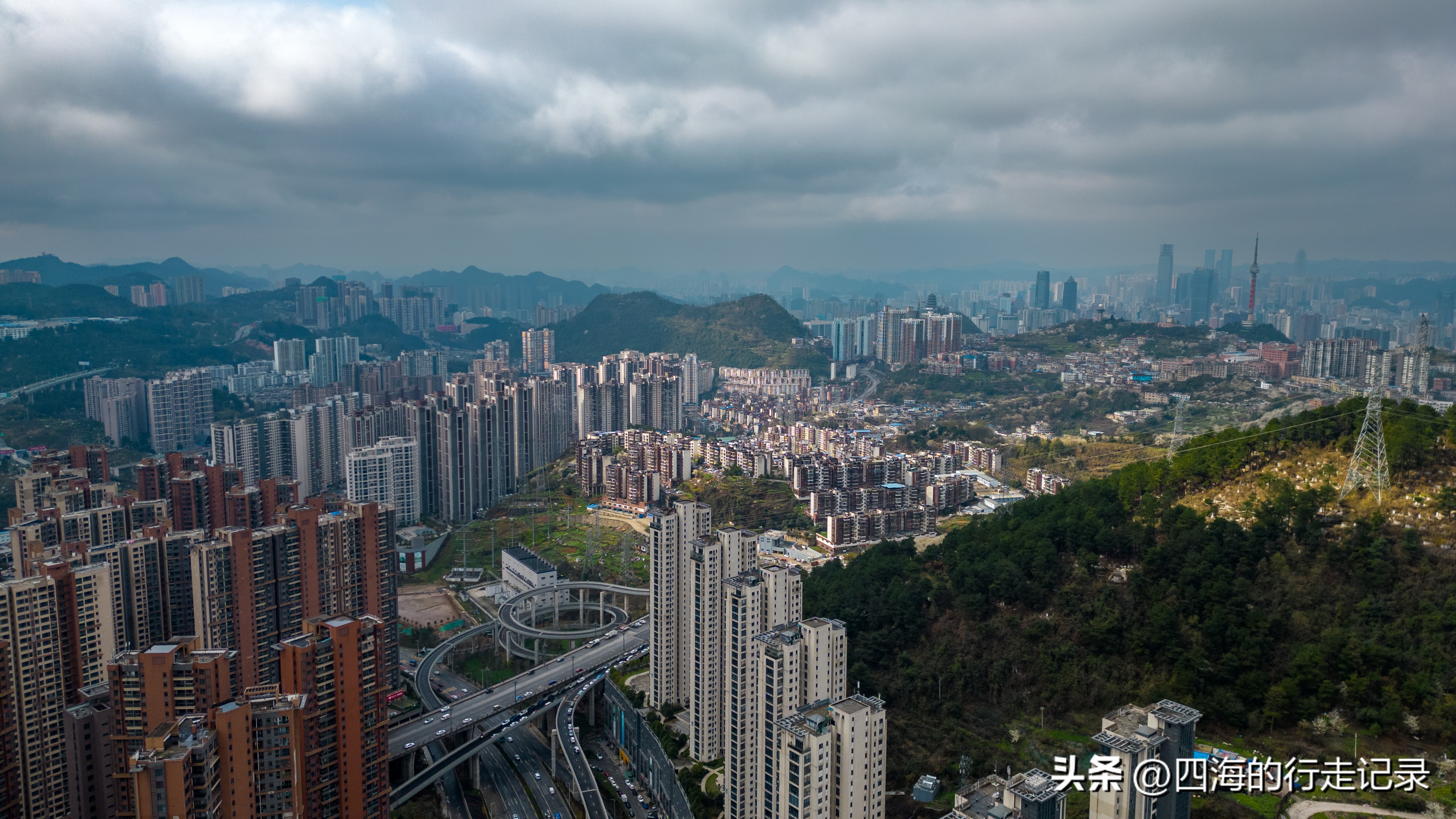 贵阳市未来方舟航拍视频,贵阳市未来方舟云岩航拍